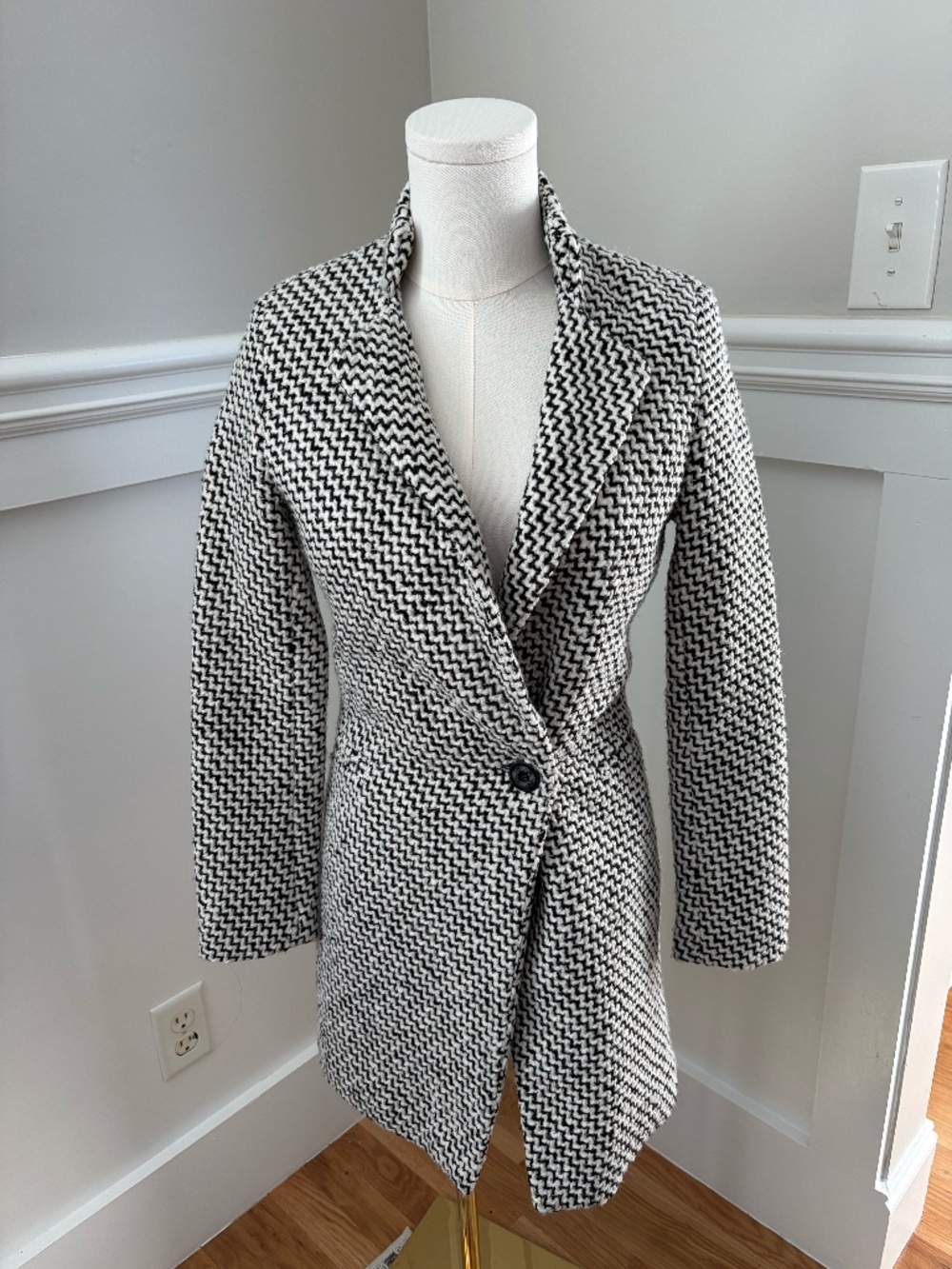 Chicwish Black & White Tweed Coat Blazer XS Textured Longline Jacket